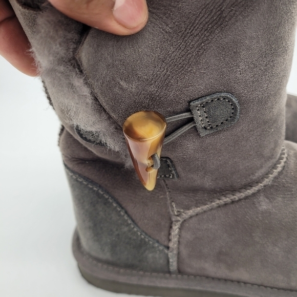 Cozie Steps Shoes Women's 6.5 Genuine Australian Sheepskin Toggle Short Boots - Picture 8 of 15